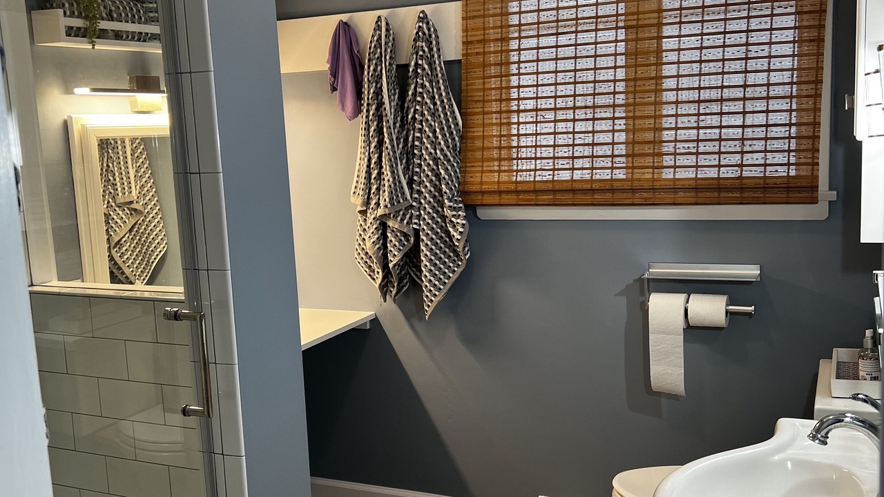 Photo of Bathroom in Lake Dalecarlia