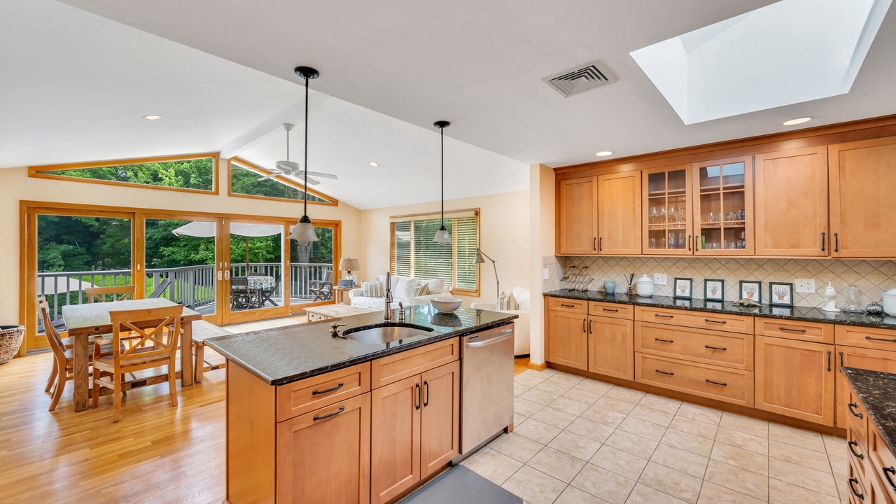 Photo of Kitchen in Shinnecock Hills