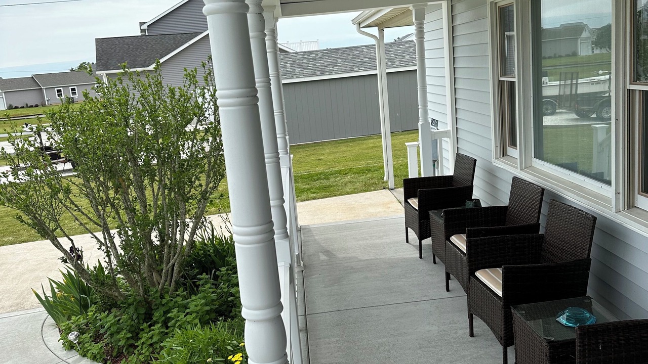 Photo of Patio Balcony in Captain's Cove