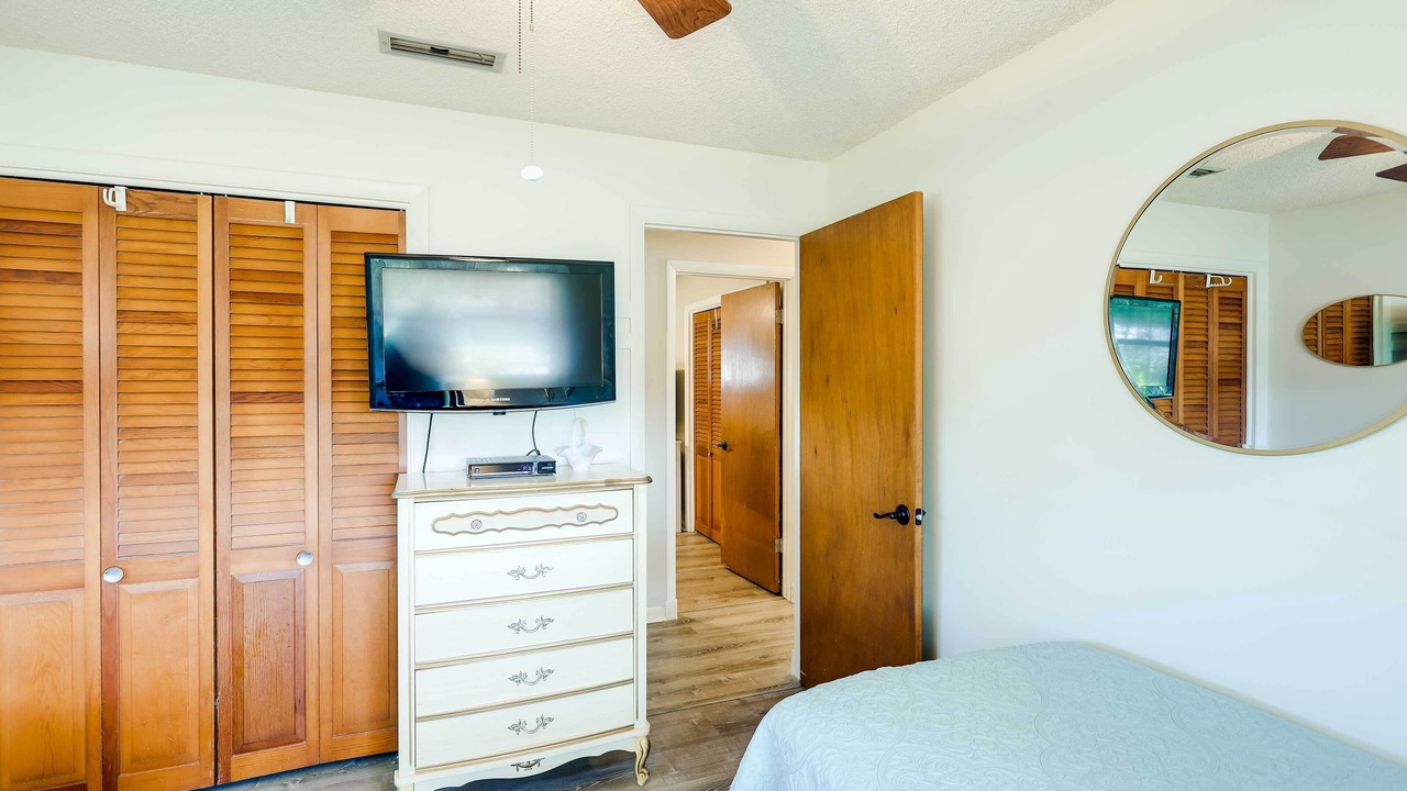 Photo of Bedroom in Catalina Isle Estates