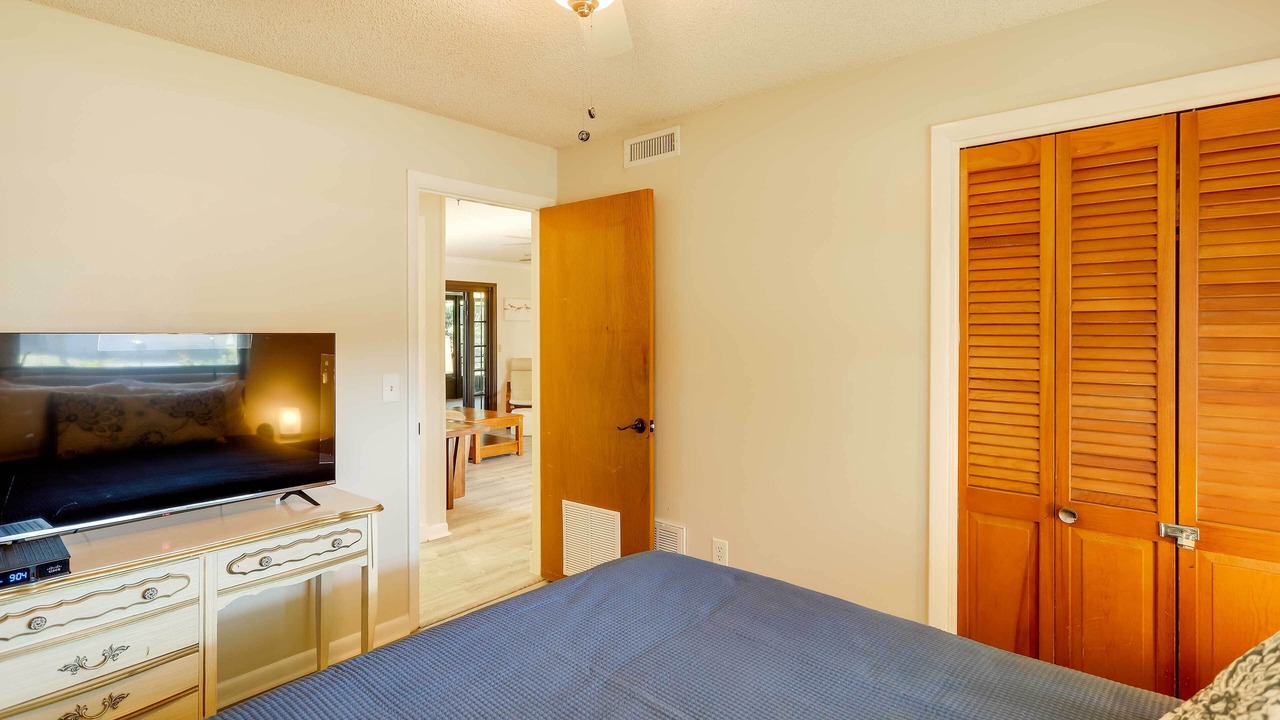 Photo of Bedroom in Catalina Isle Estates