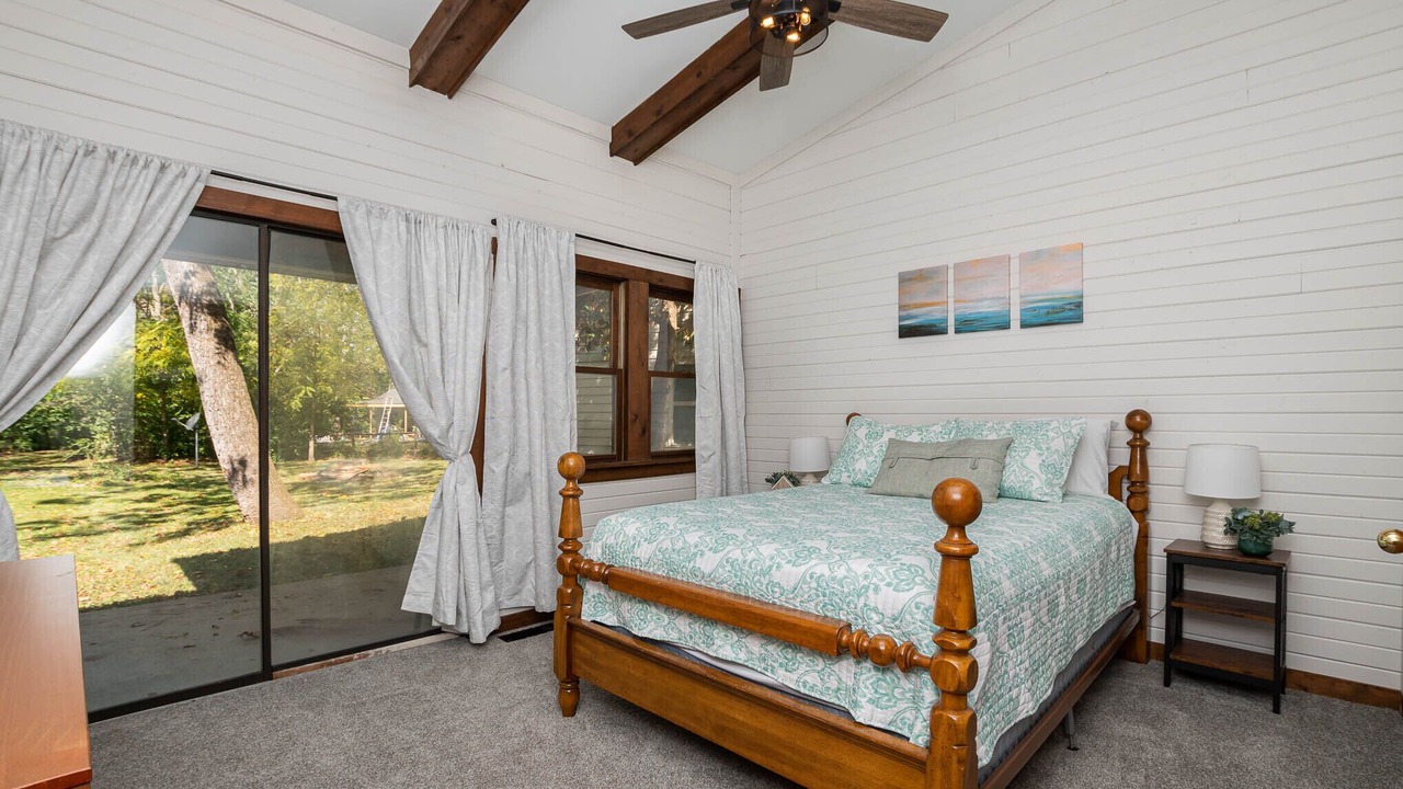 Photo of Bedroom in Brookville