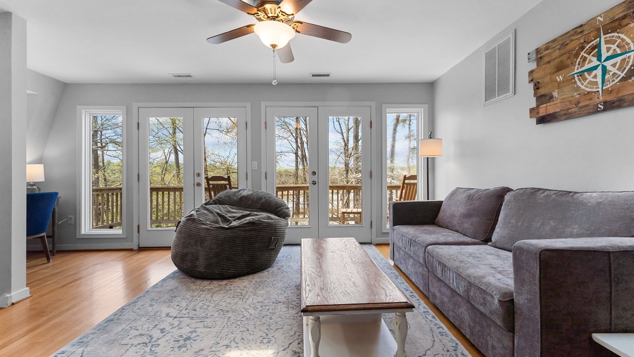 Photo of Bedroom in Nuttsville