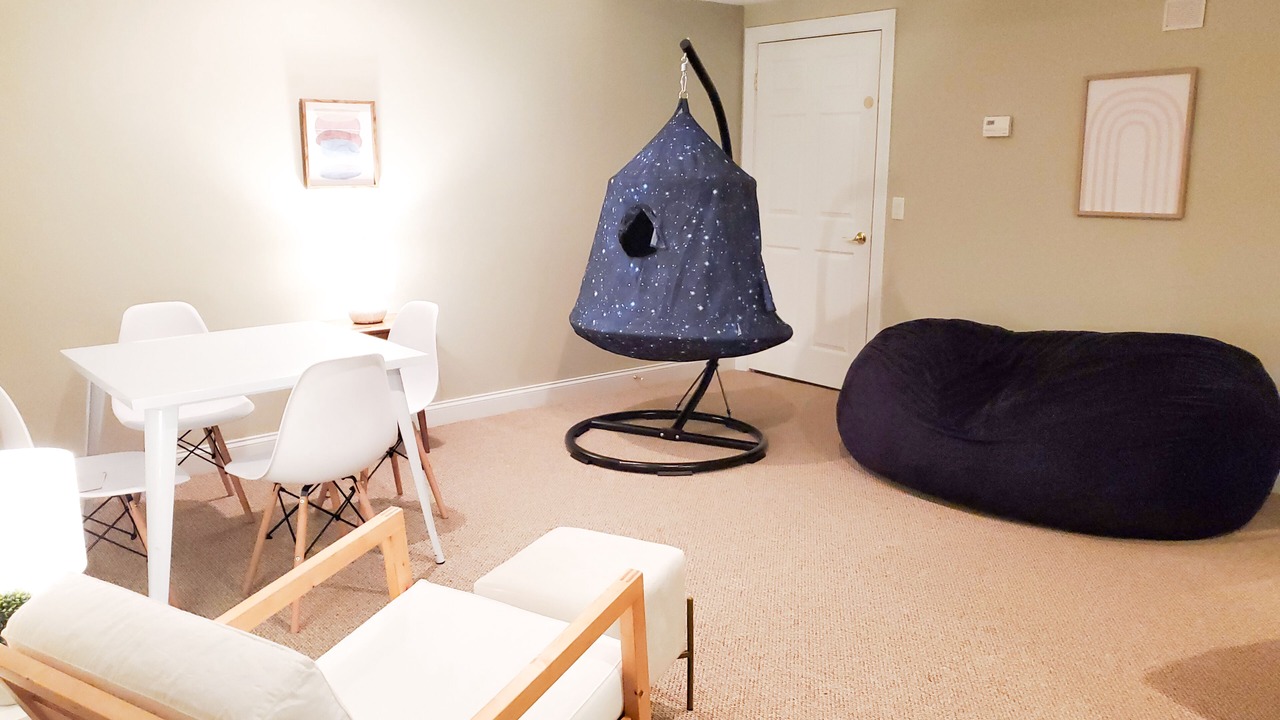 Photo of Livingroom in Pittsfield
