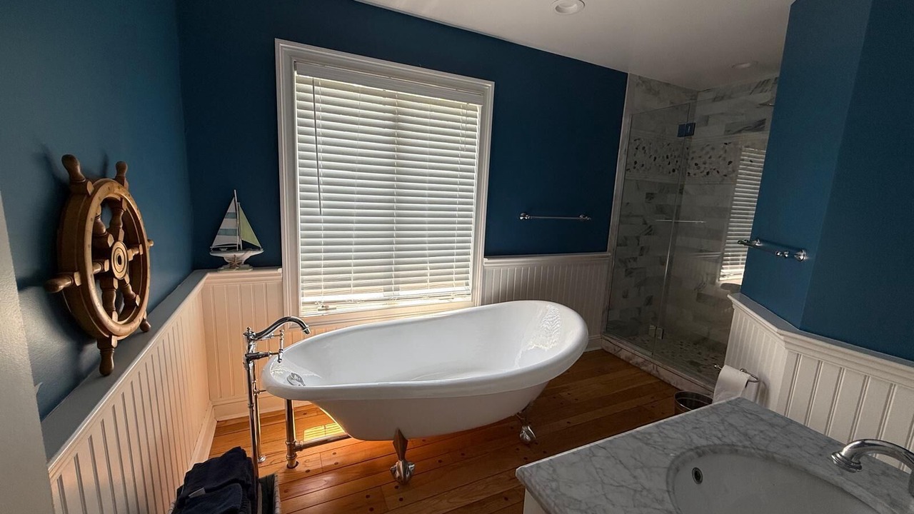 Photo of Bathroom in Huntington