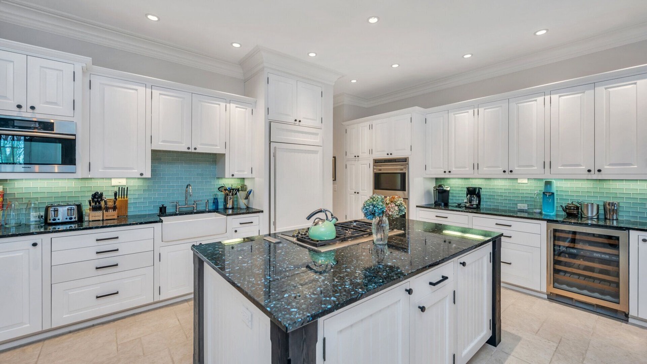 Photo of Kitchen in Water Mill
