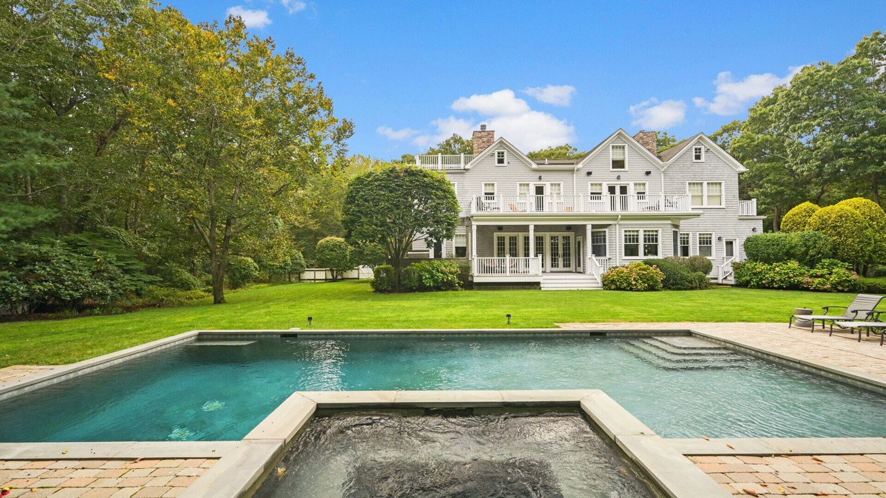 Photo of Outdoor in Water Mill