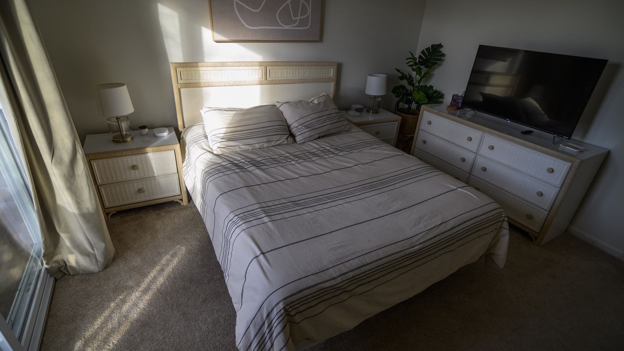 Photo of Bedroom in Caine Woods