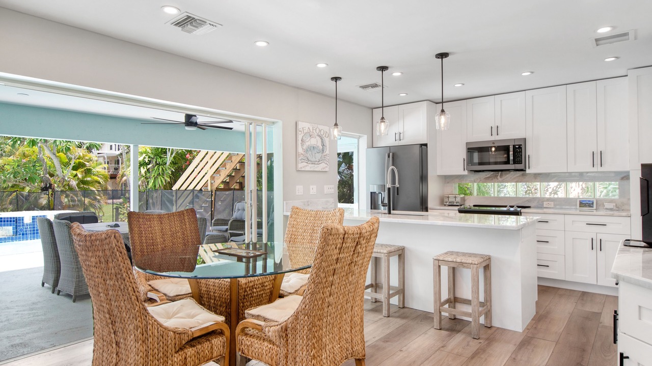 Photo of Kitchen in Isles of Capri