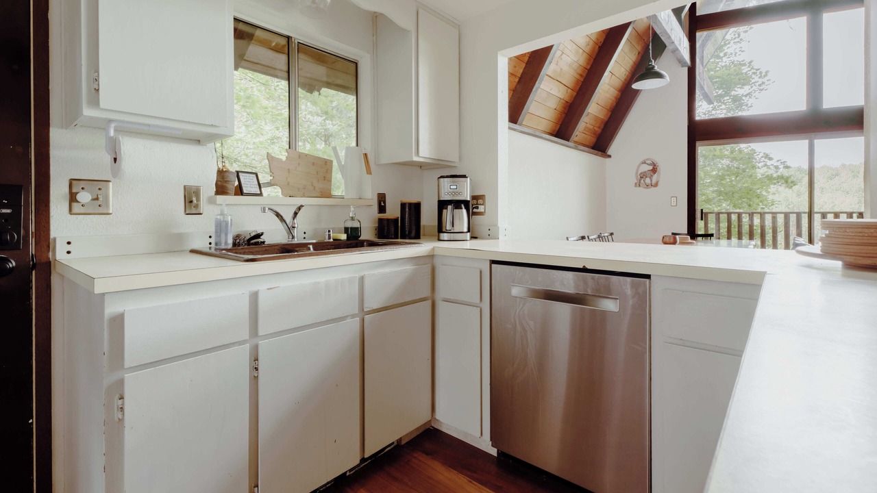 Photo of Kitchen in Concrete