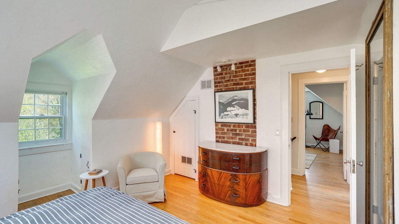 Photo of Bedroom in West Hurley