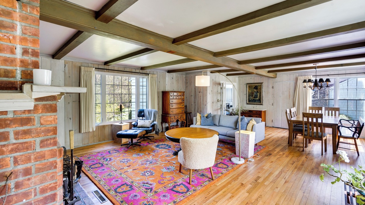 Photo of Livingroom in West Hurley