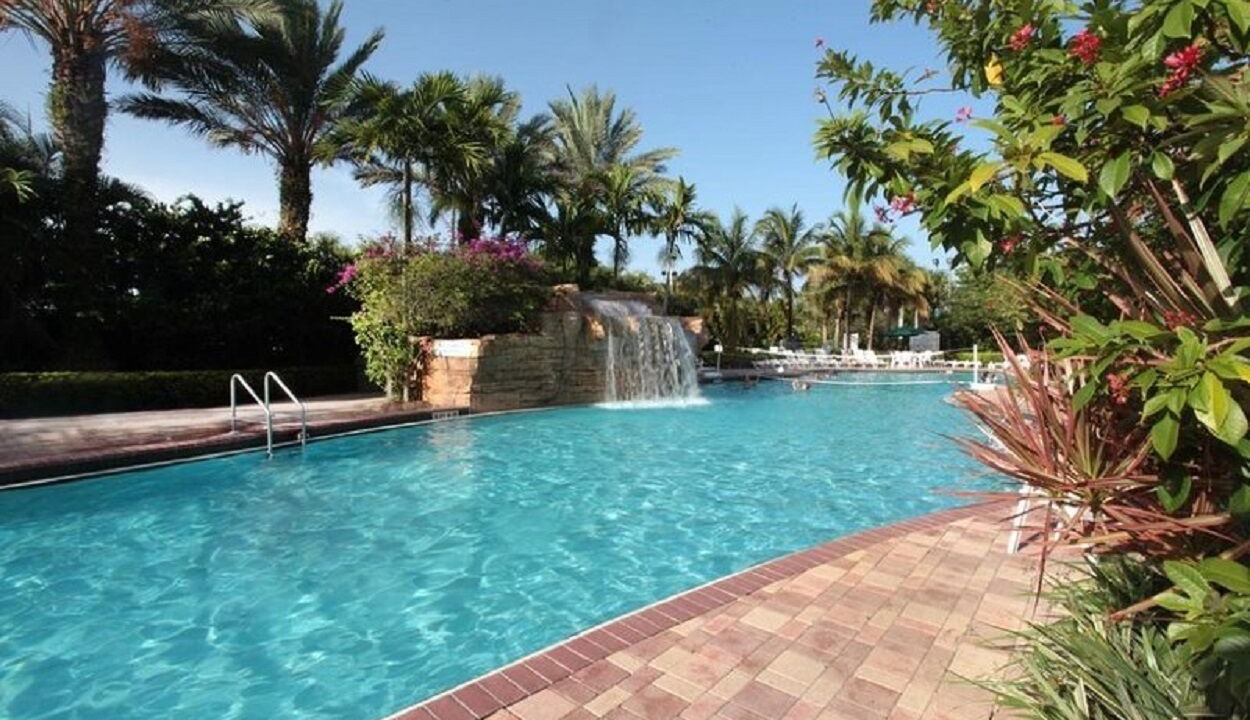 Photo of Outdoor in Weston