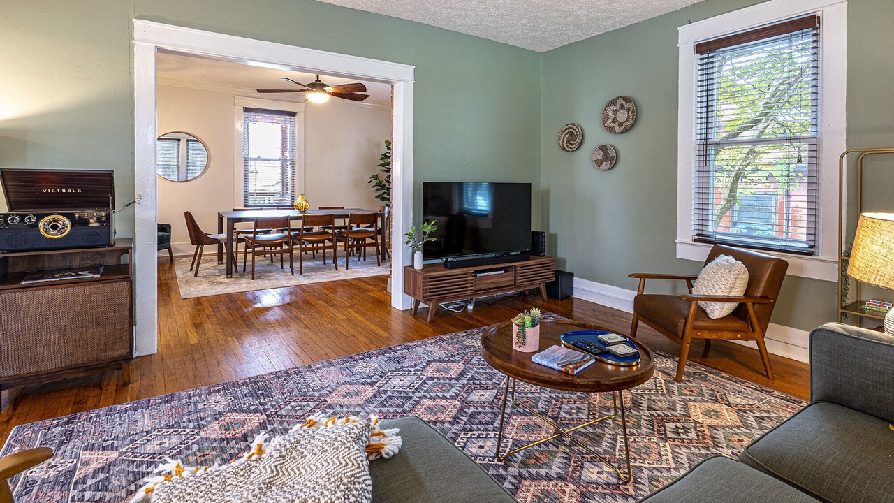 Photo of Livingroom in Front Royal
