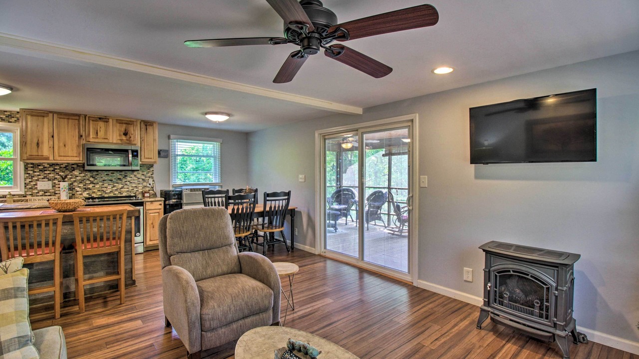 Photo of Livingroom in Eagle Rock