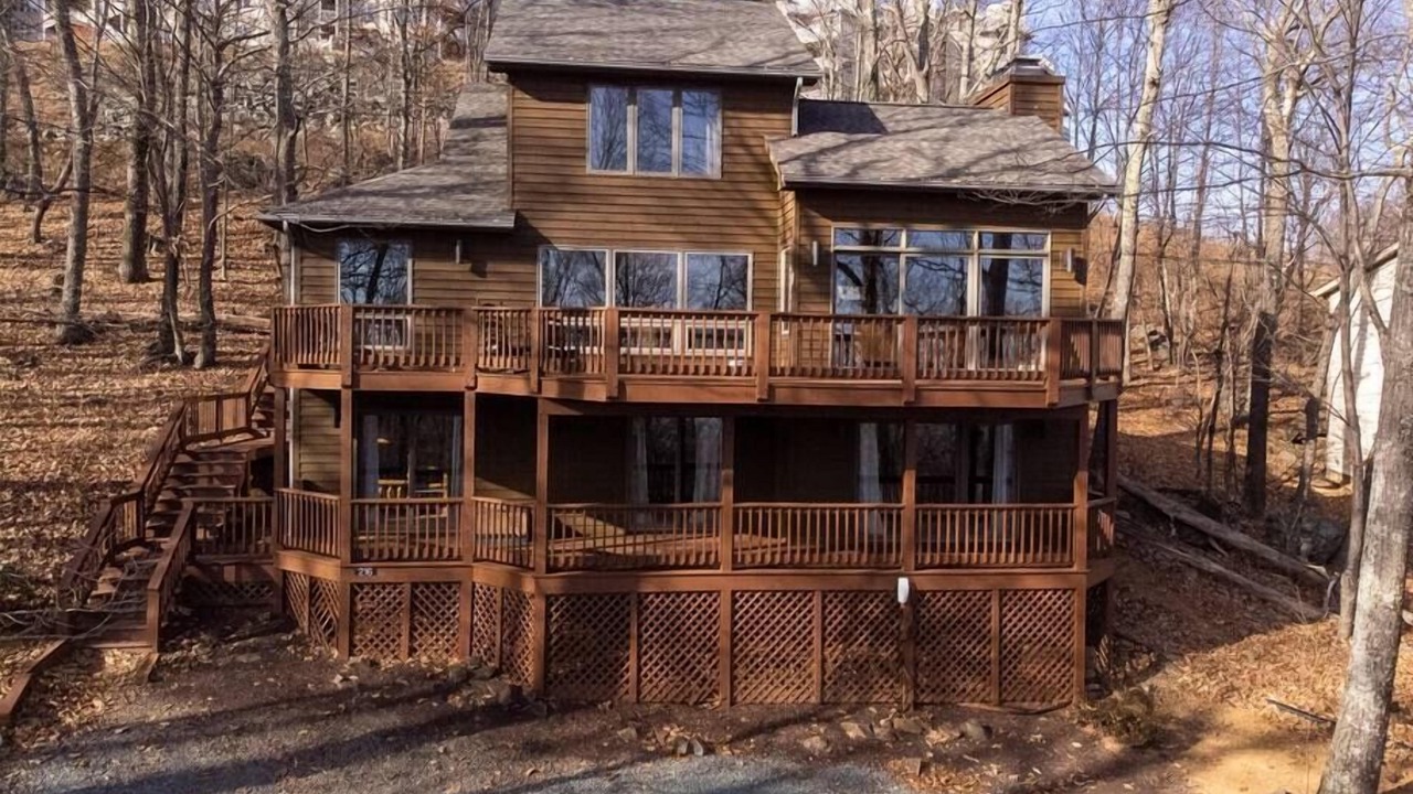 Photo of Others in Chestnut Springs