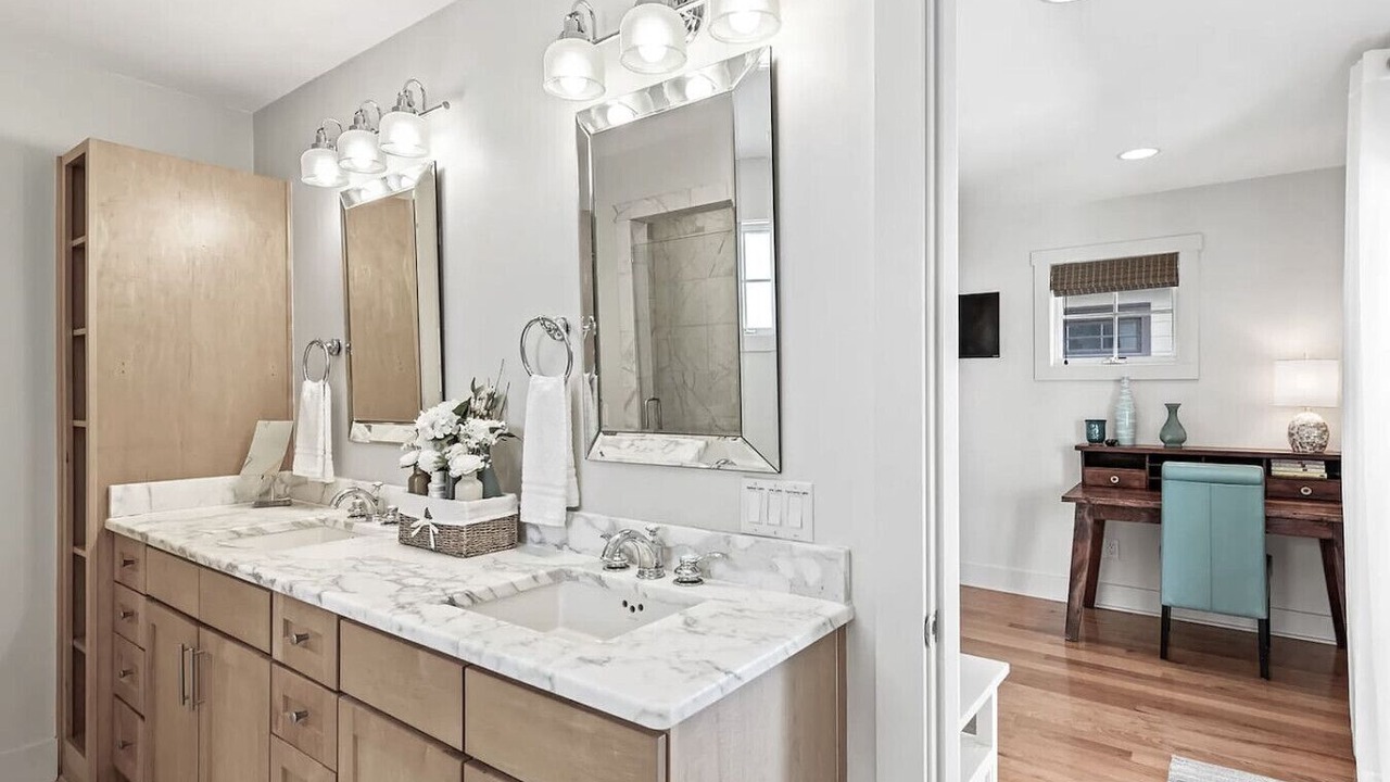Photo of Bathroom in Rosemary Beach