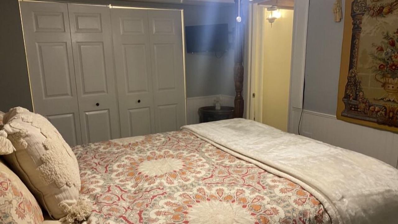 Photo of Bedroom in Millbury
