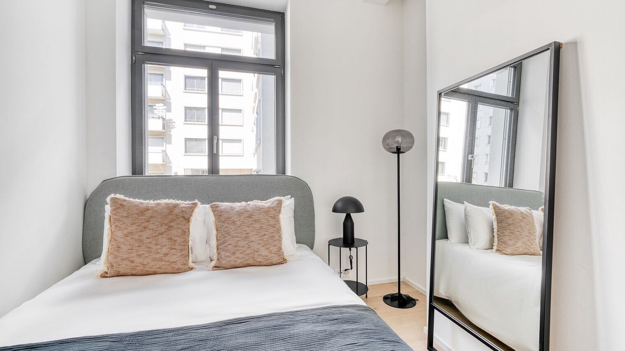 Photo of Bedroom in District 9