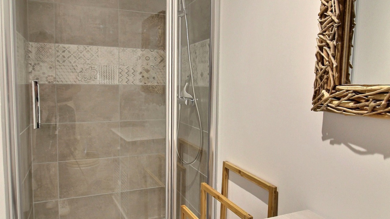 Photo of Bathroom in Surzur