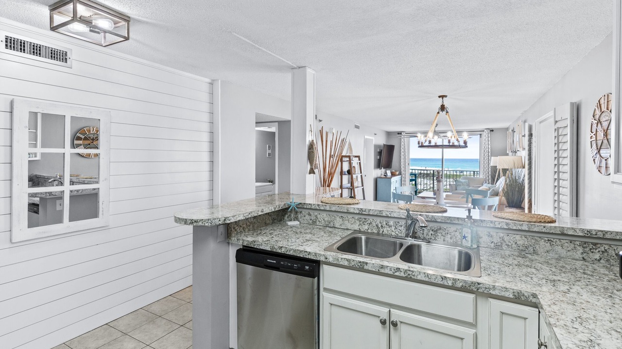 Photo of Kitchen in Holiday Isle