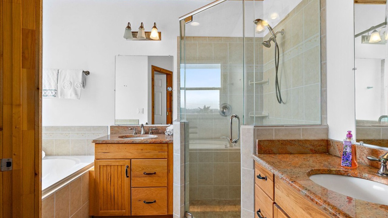 Photo of Bathroom in Painters Hill