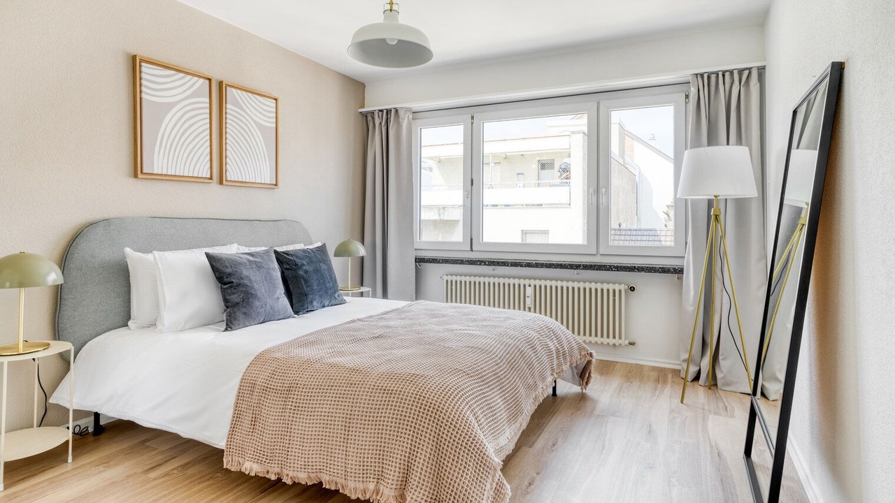 Photo of Bedroom in Iselin