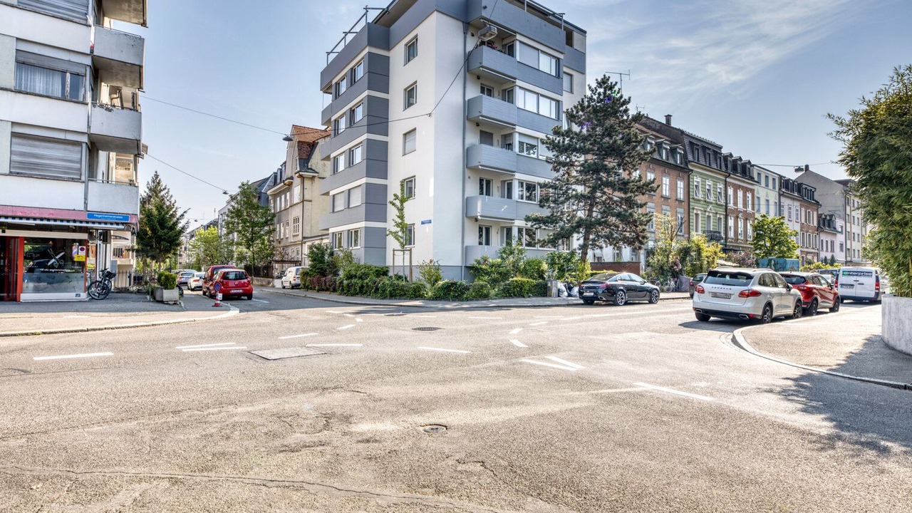 Photo of Outdoor in Iselin