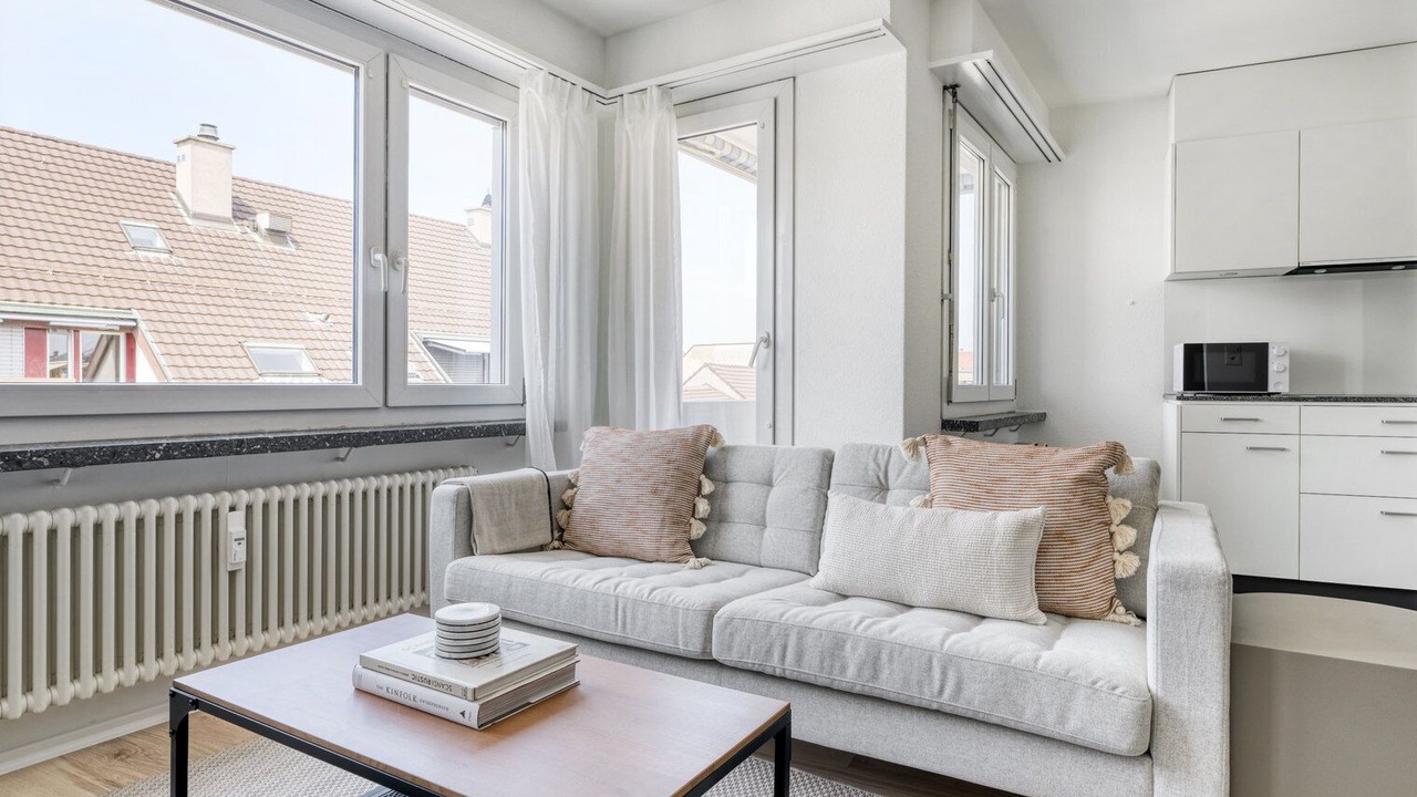 Photo of Livingroom in Iselin