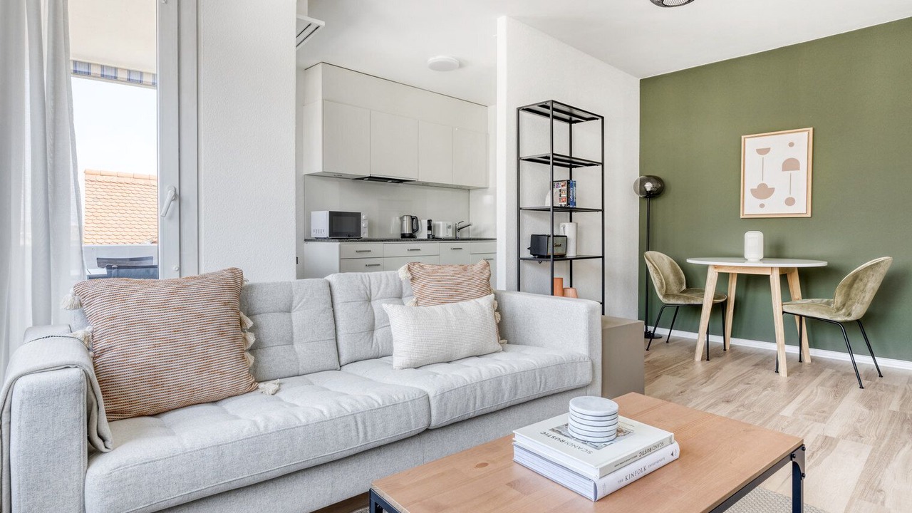 Photo of Livingroom in Iselin