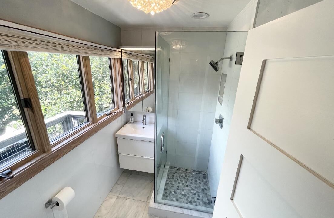 Photo of Bathroom in Treasure Beach Village