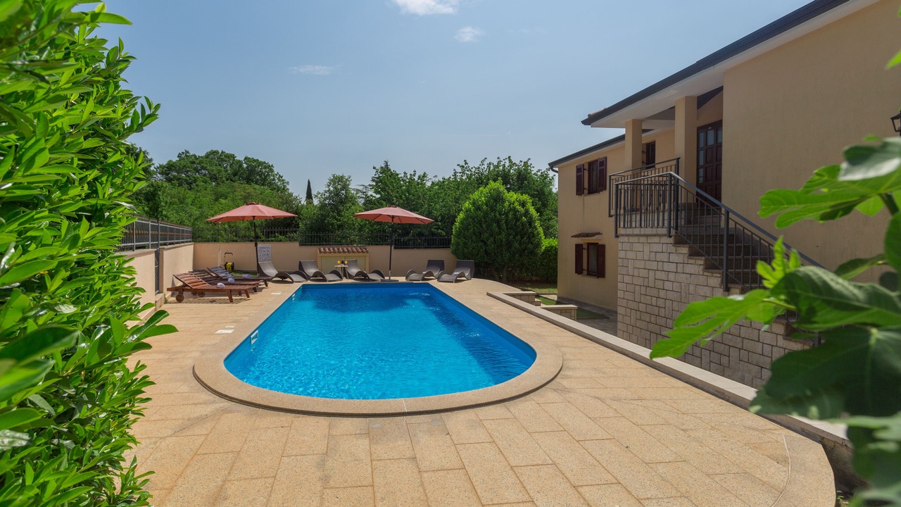 Photo of Outdoor in Cervar