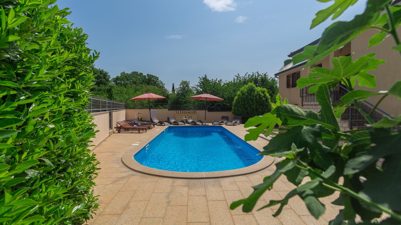 Photo of Outdoor in Cervar