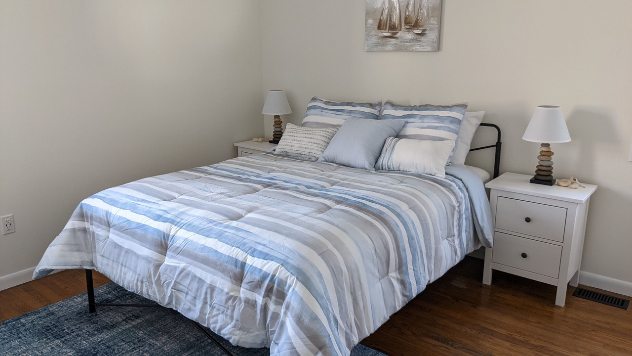 Photo of Bedroom in Wading River