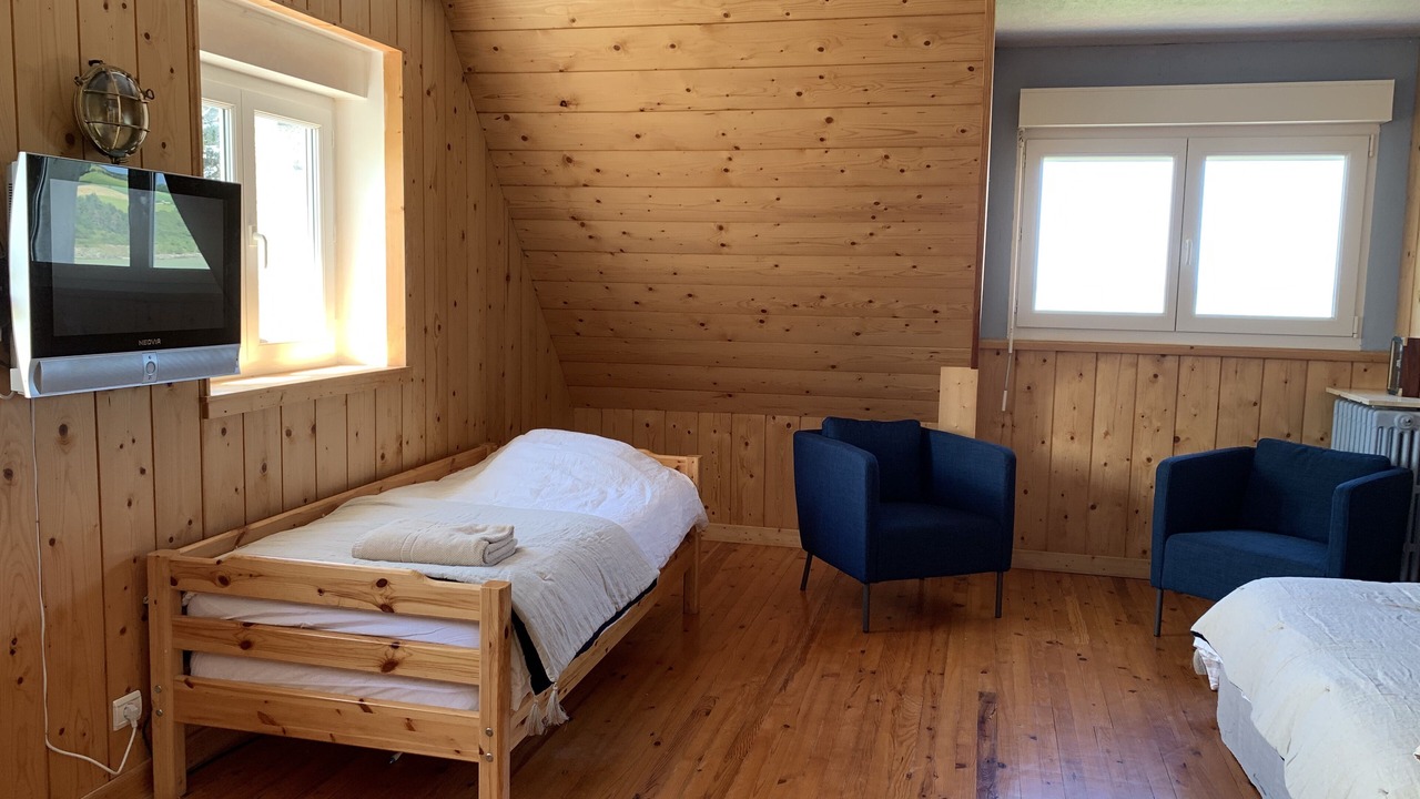 Photo of Bedroom in Saint-Michel-en-Greve