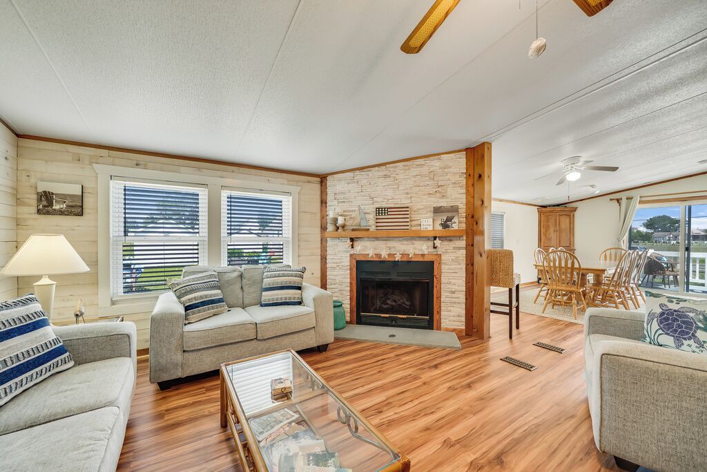 Photo of Livingroom in Chincoteague