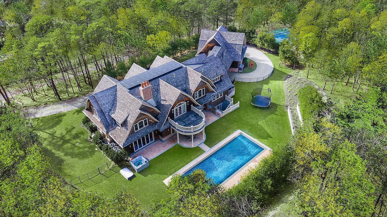 Photo of Outdoor in Water Mill