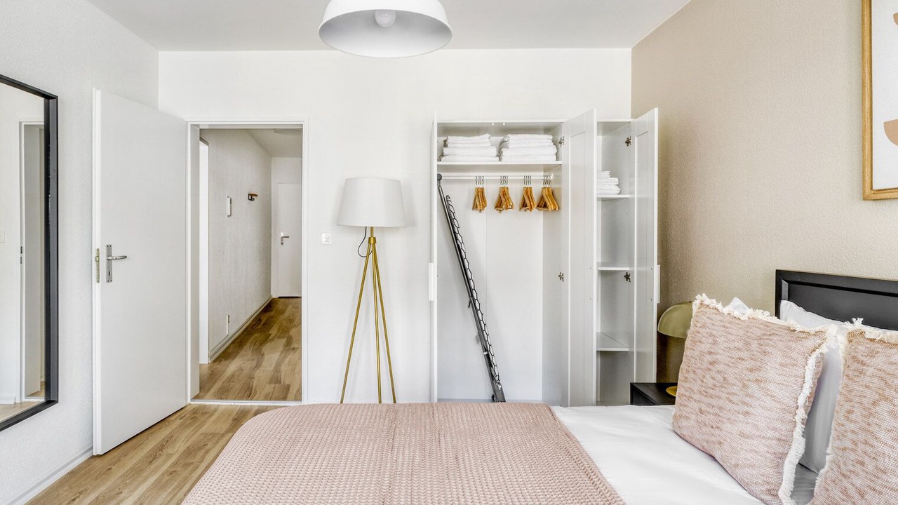 Photo of Bedroom in Iselin