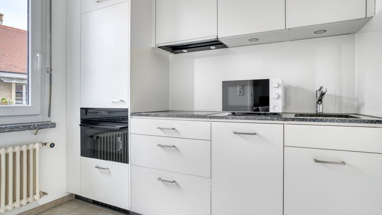 Photo of Kitchen in Iselin