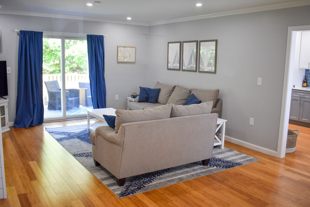 Photo of Livingroom in East Dennis