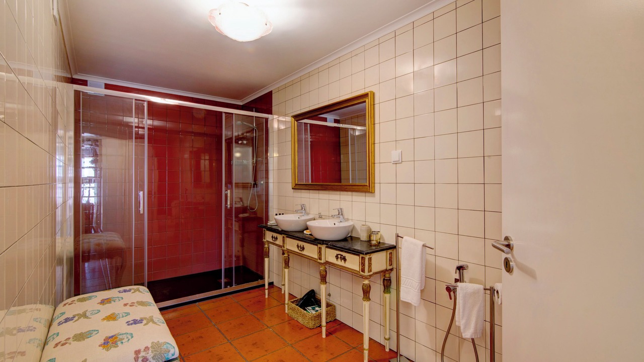 Photo of Bathroom in Olhao