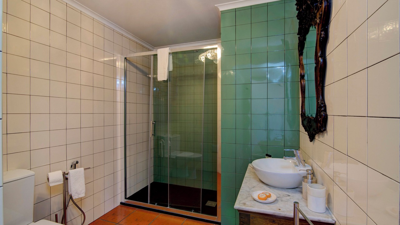 Photo of Bathroom in Olhao