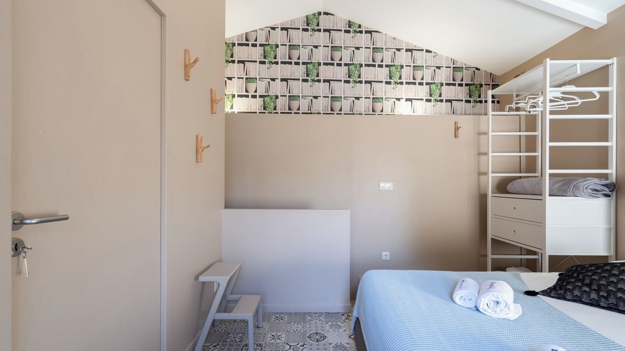Photo of Bedroom in Lordelo do Ouro e Massarelos