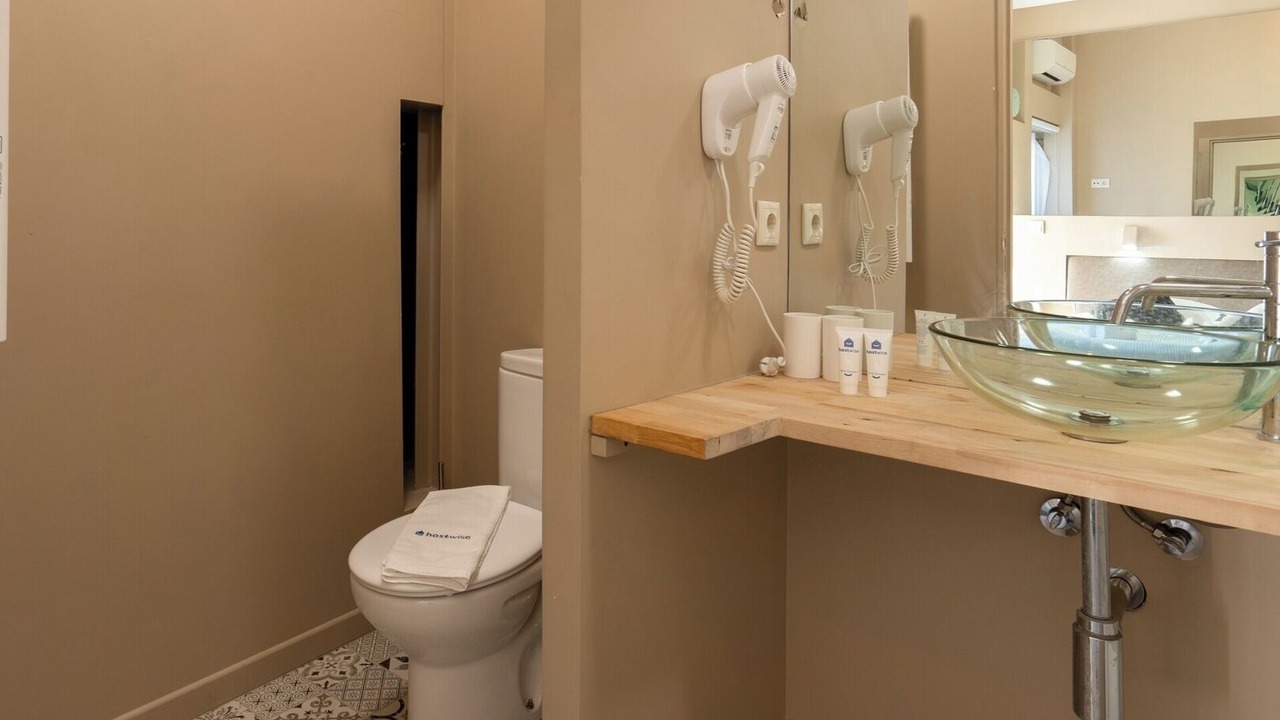 Photo of Bathroom in Lordelo do Ouro e Massarelos