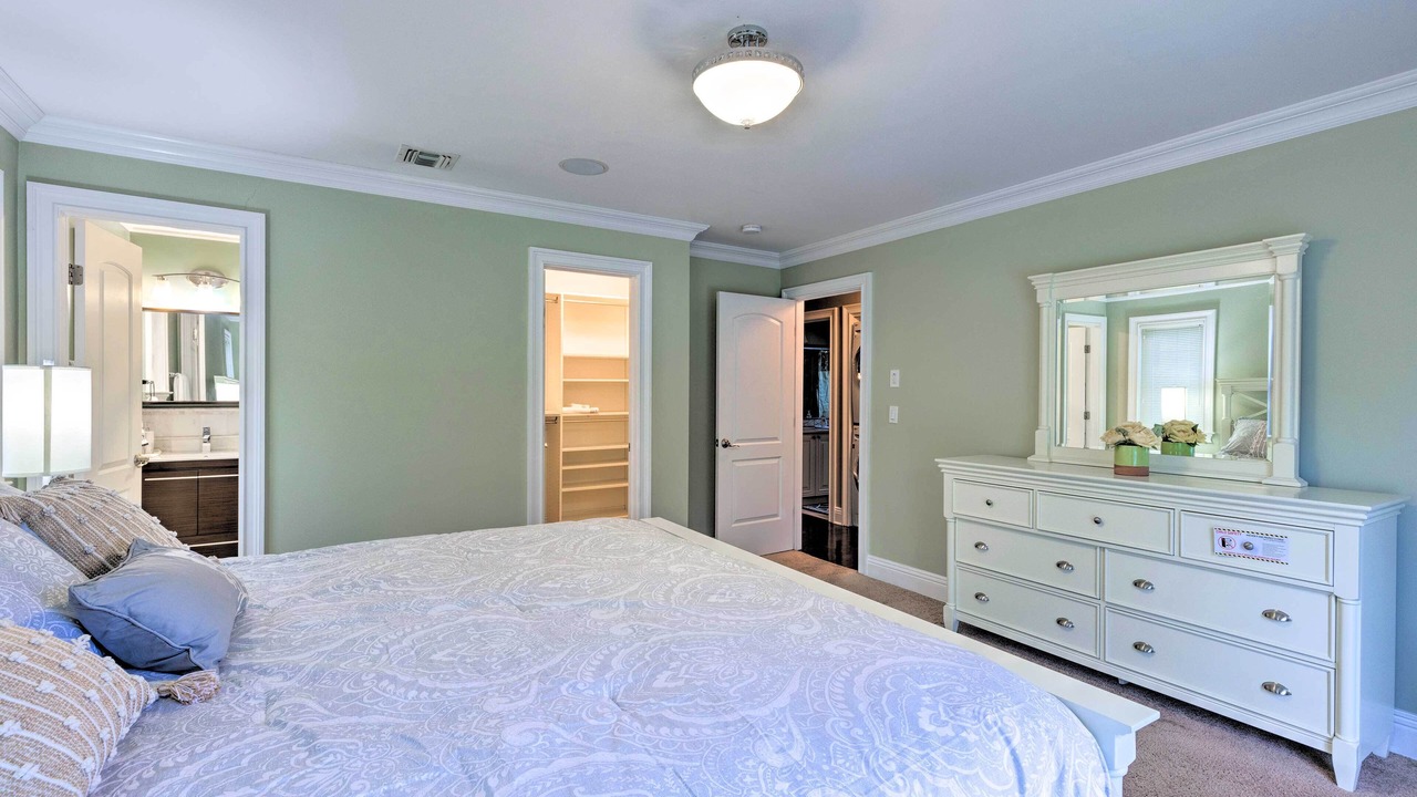Photo of Bathroom in Glen Cove