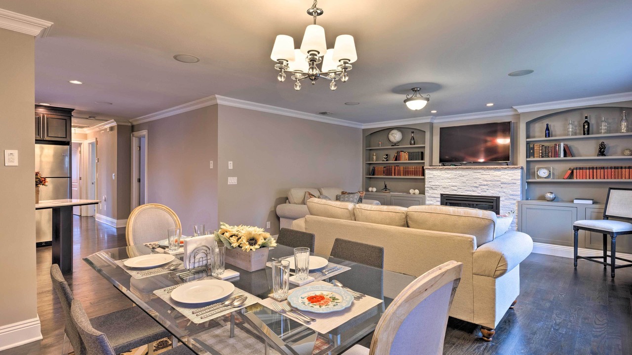 Photo of Bedroom in Glen Cove