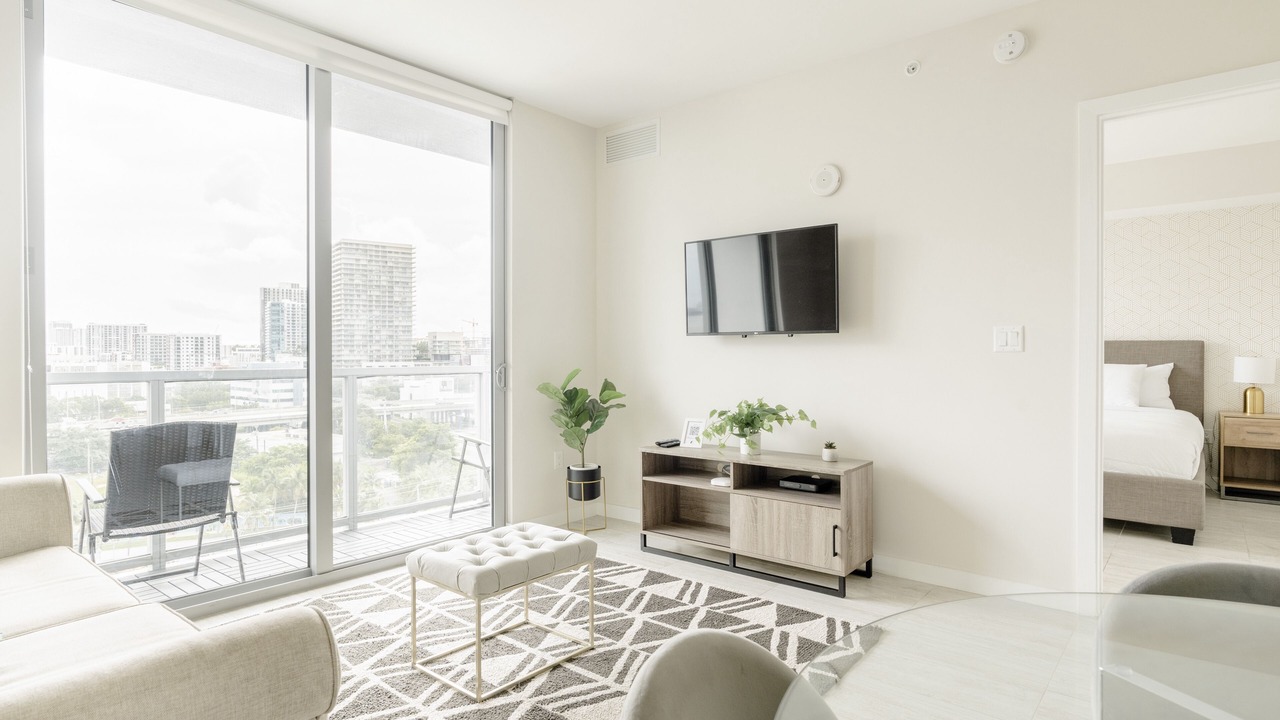 Photo of Livingroom in Northeast Miami
