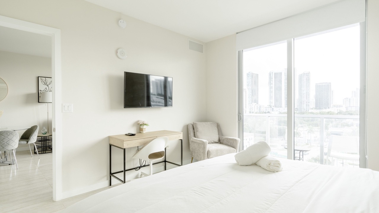 Photo of Bedroom in Northeast Miami
