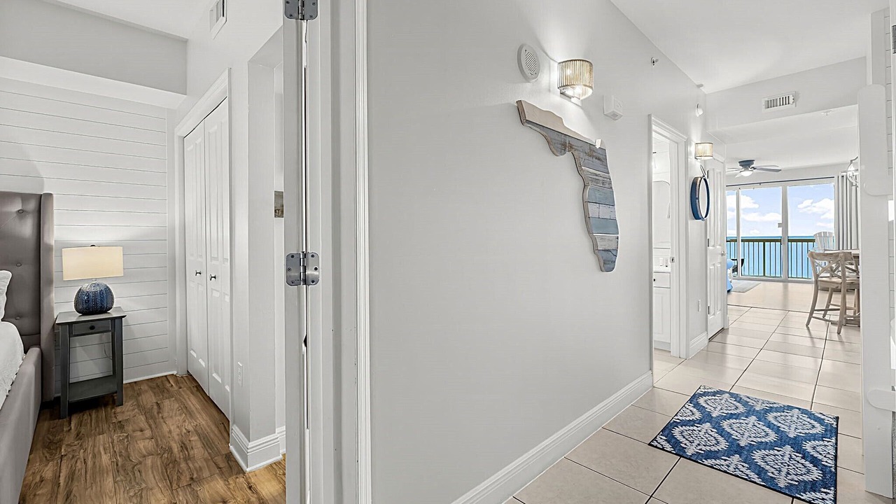 Photo of Bedroom in Miramar Beach