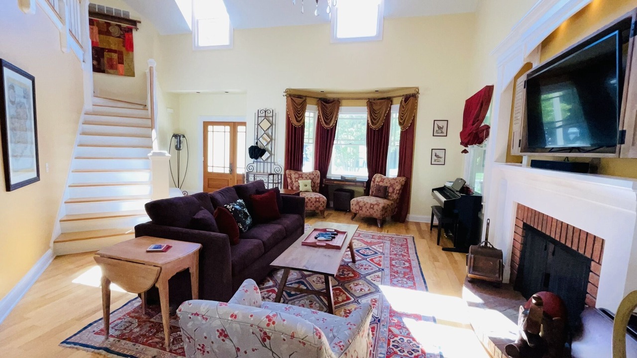 Photo of Livingroom in Three Oaks